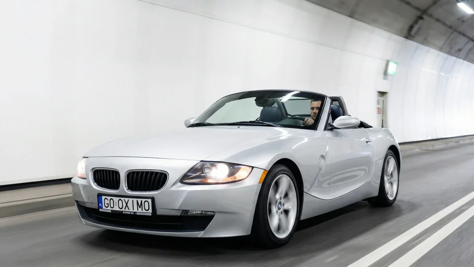 Родстер (E85)