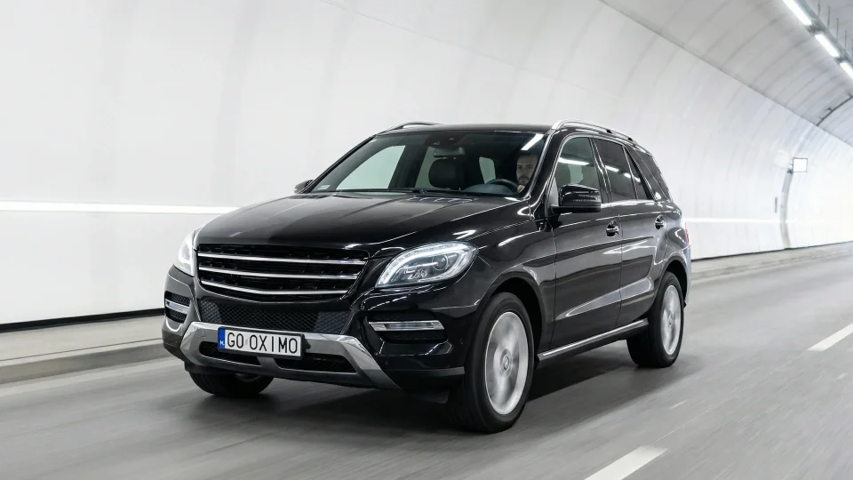 Позашляховик (W166)