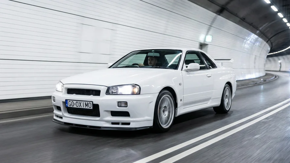 Купе (R34 GT-R)