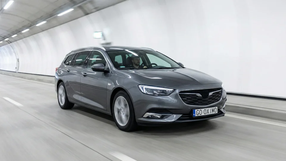 Універсал (B Sports Tourer)