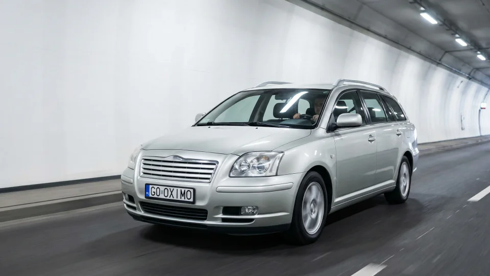 Універсал (T25)