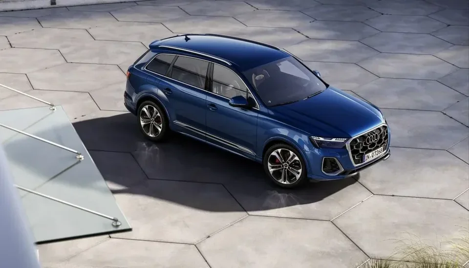 Q7