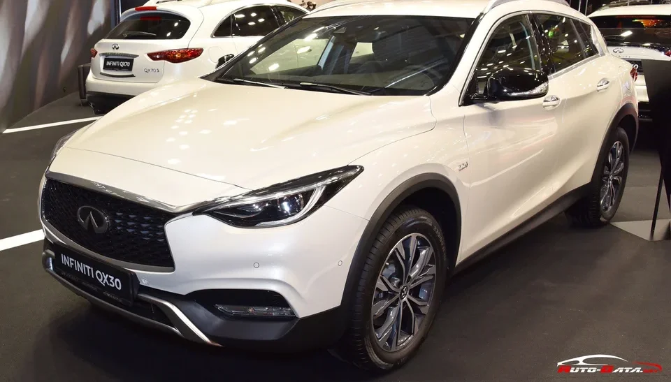 QX30