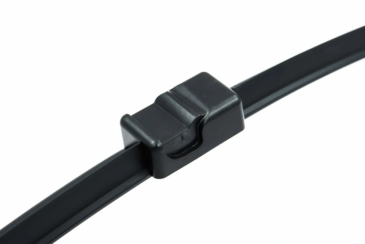 Комплект щіток склоочисника модельні безкаркасні - WBP300400 - 18